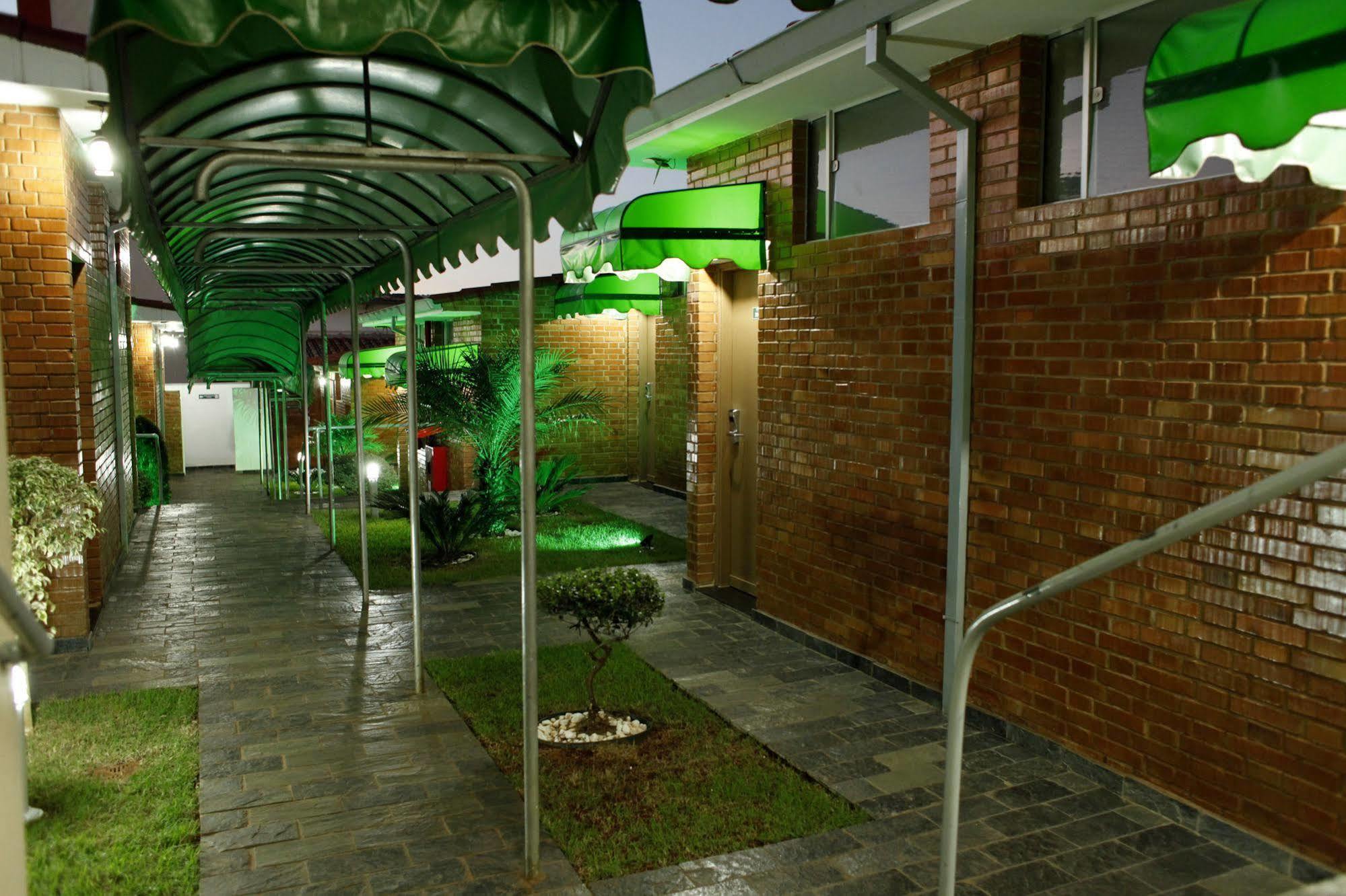 Indaia Hotel São Carlos Exteriér fotografie
